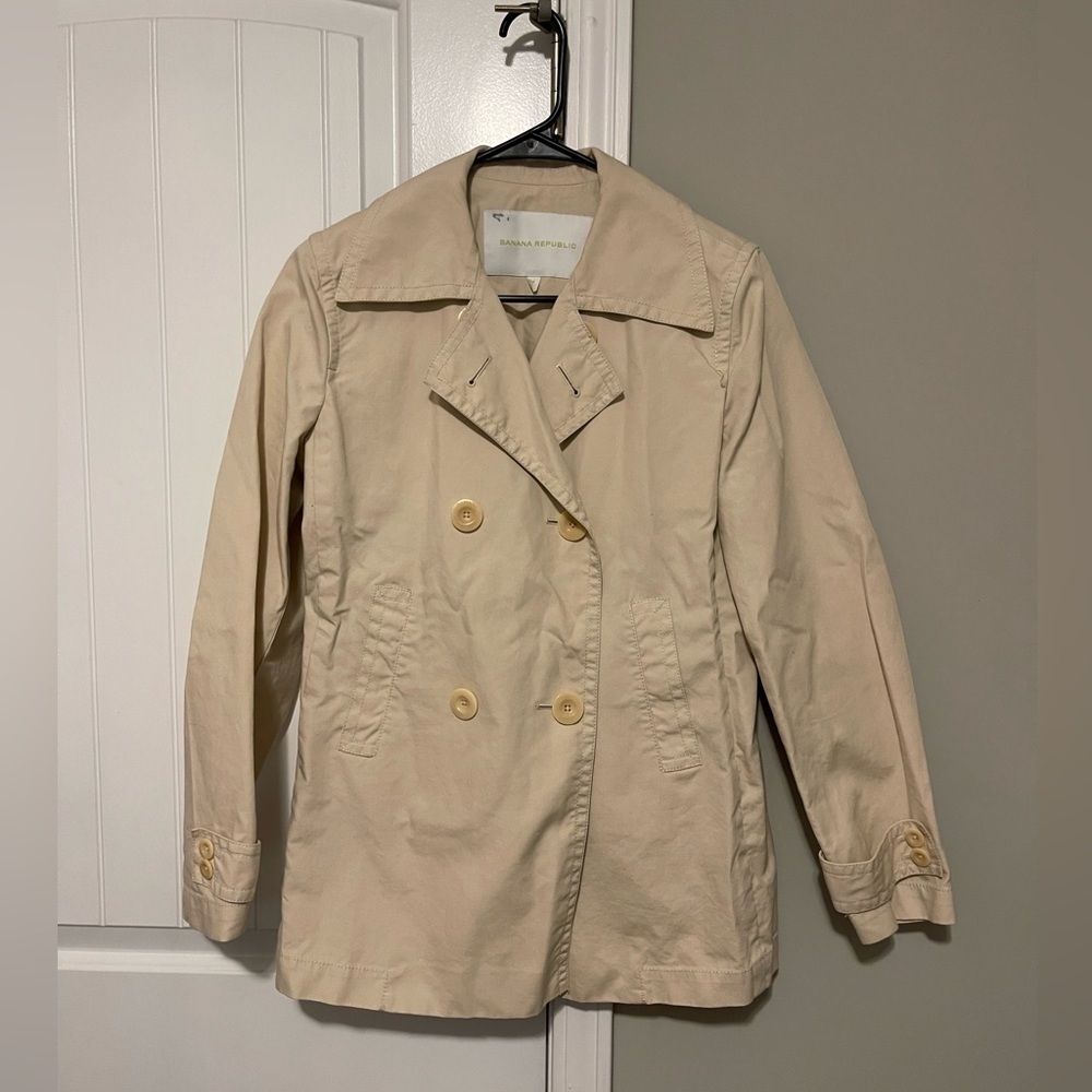 Banana Republic Short Trench Button Up Jacket